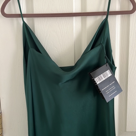 Dress - Picture 4 of 6